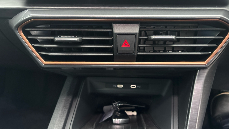 CUPRA Formentor 1.4 eHybrid 204 V2 5dr DSG Estate